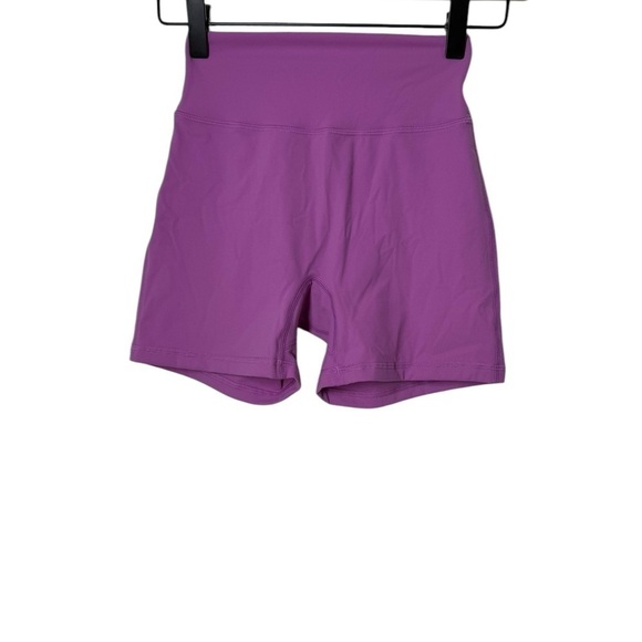 NWT BuffBunny Candy Wrap Sports Bra and Legacy Shorts Set Sz XS - Picture 10 of 13